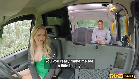 Hawt sweetheart is ready for sexyo