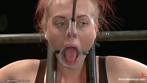 Married guy with a hot girl