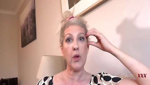 She's first time with a toy in her pussy